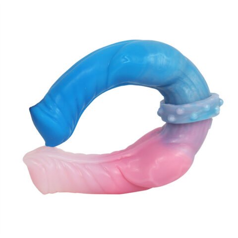 Double-Headed Wolf Dog Silicone Pleasure Device for Enhanced Experiences
